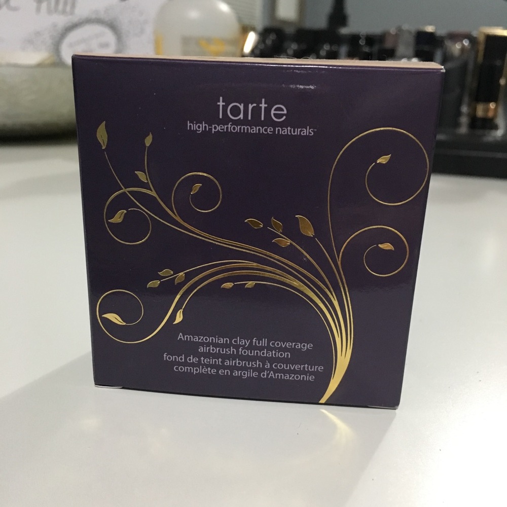 Tarte Amazonian Clay Powder Foundation